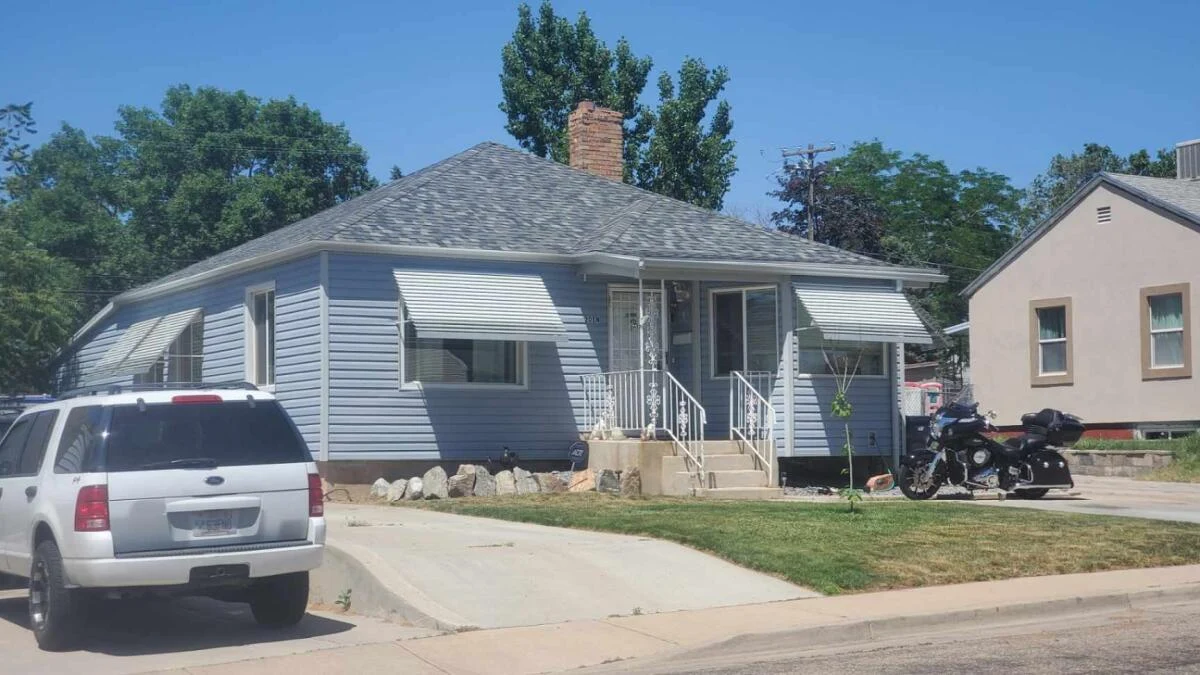 Home with a shingle roof from CCR’s gallery